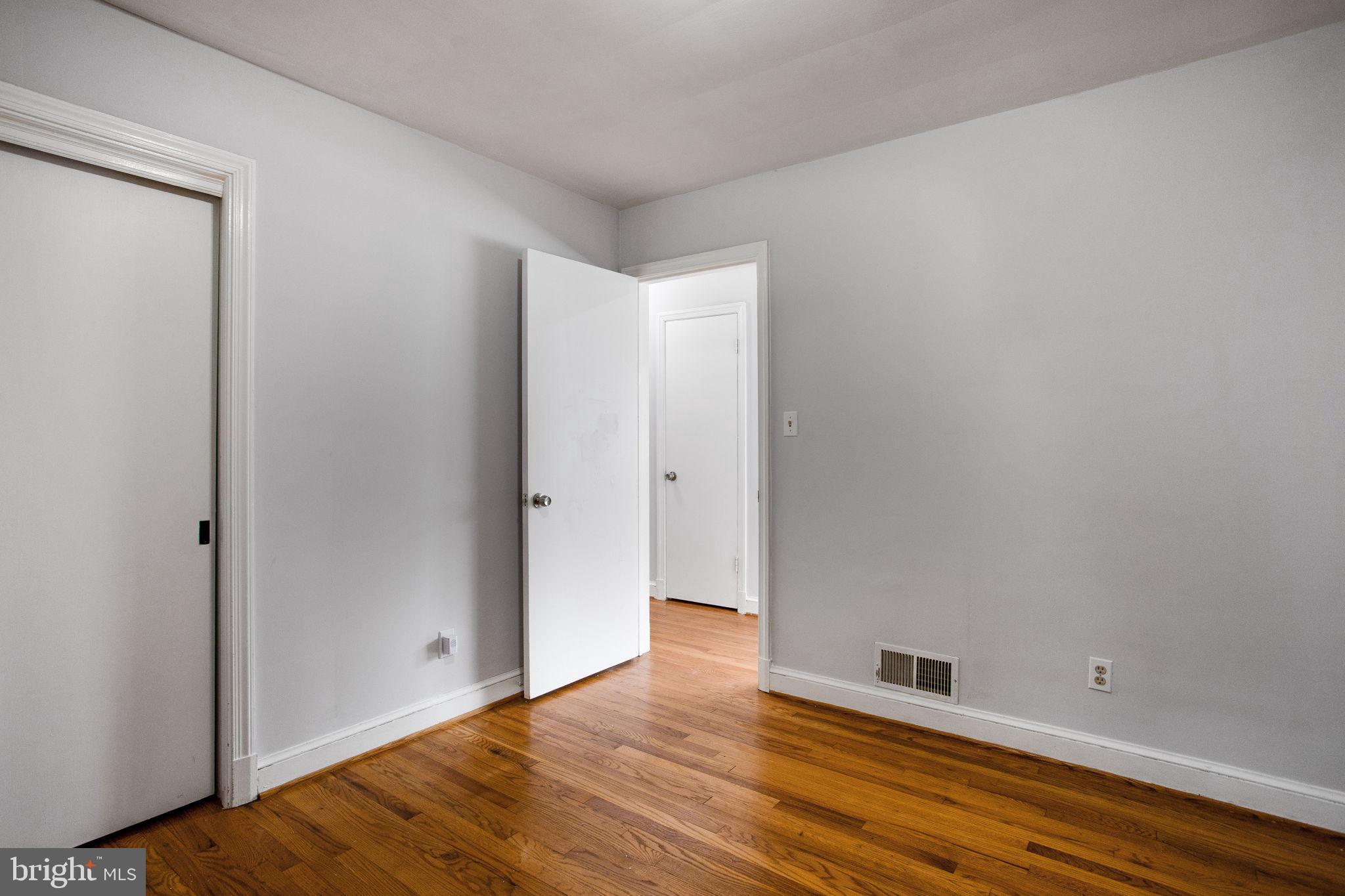 10011 Reddick Drive Silver Spring, MD 20901 - Photo 27 of 36