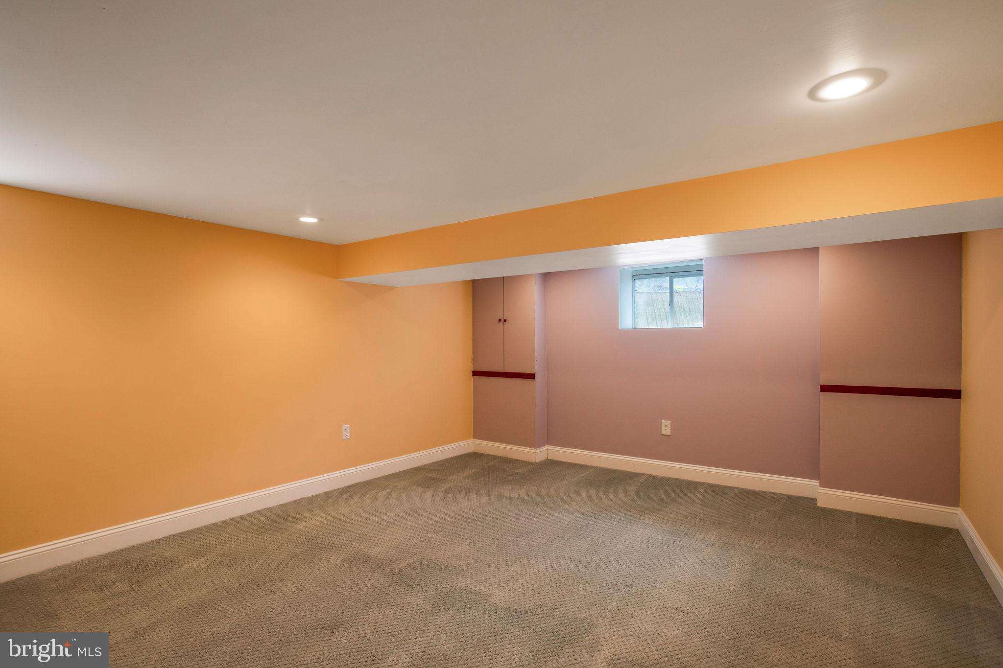 10011 Reddick Drive Silver Spring, MD 20901 - Photo 30 of 36