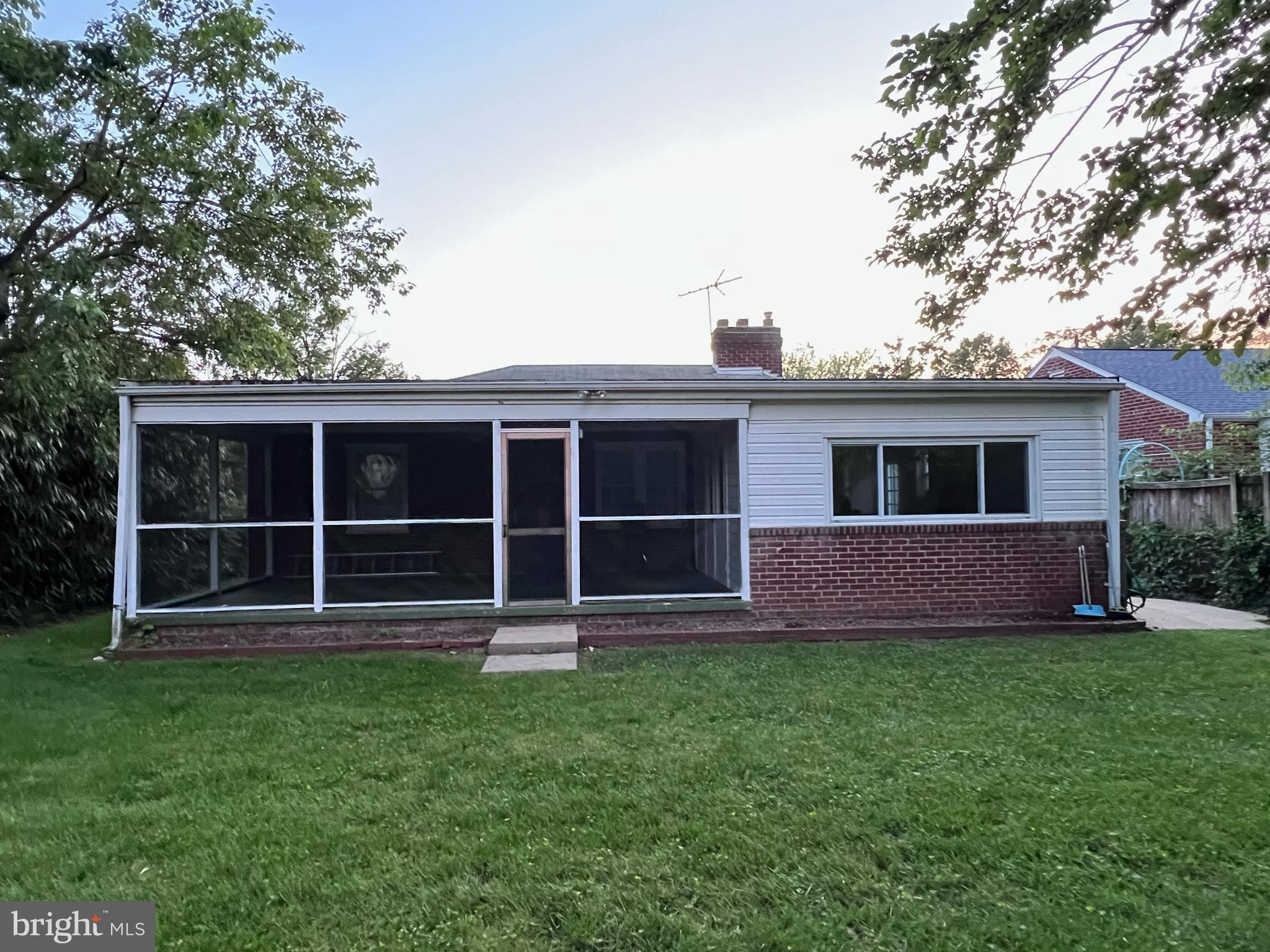 10011 Reddick Drive Silver Spring, MD 20901 - Photo 33 of 36