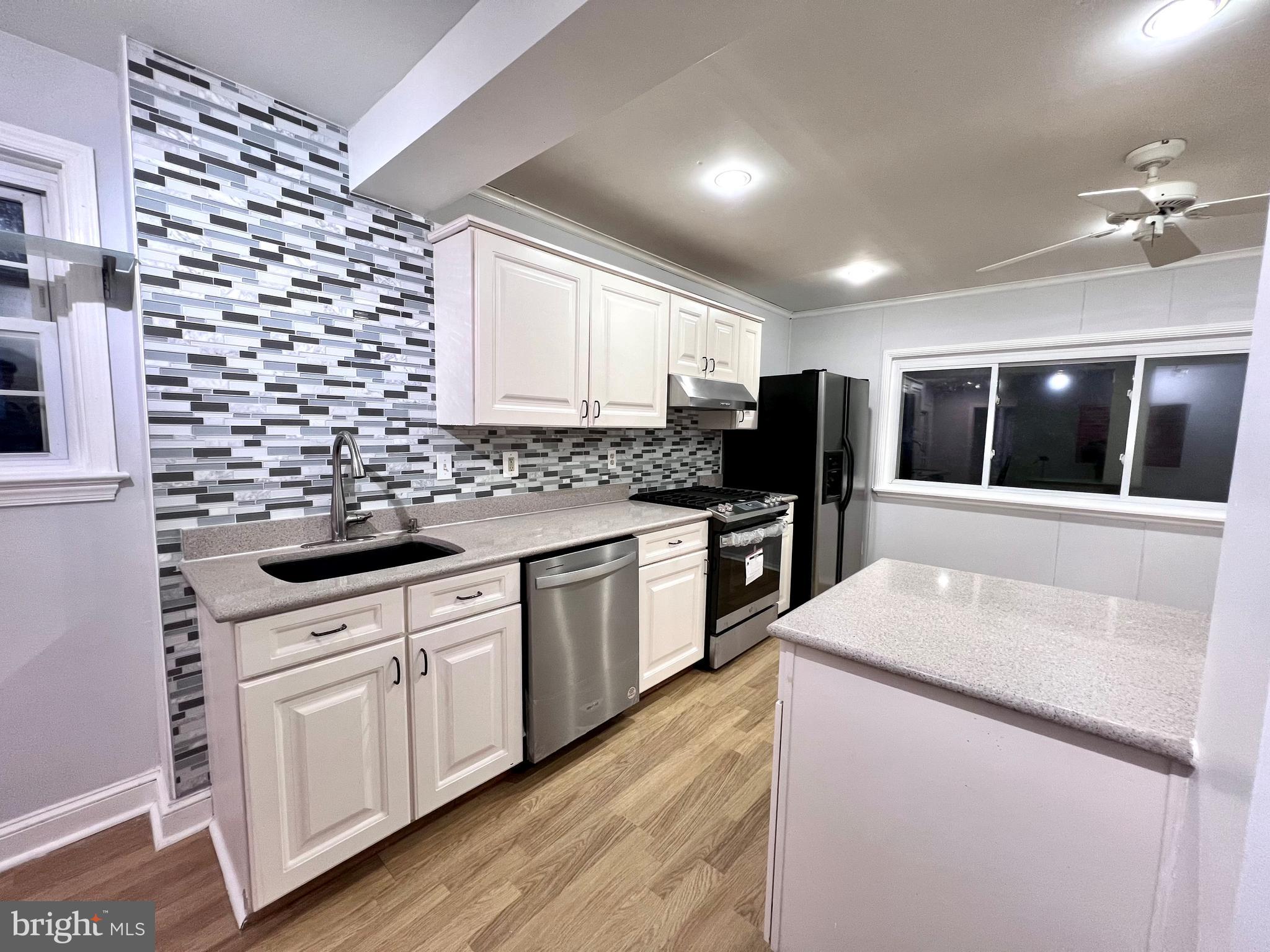 10011 Reddick Drive Silver Spring, MD 20901 - Photo 8 of 36