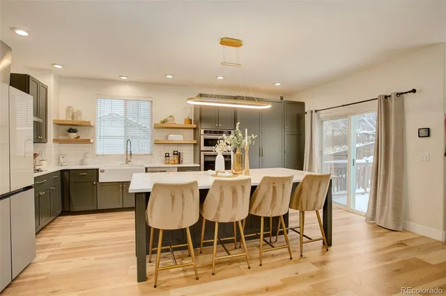 $672,000 | 3812 South Malaya Court, Aurora, CO 80013