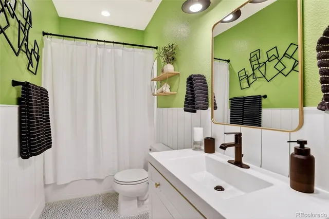 $672,000 | 3812 South Malaya Court, Aurora, CO 80013