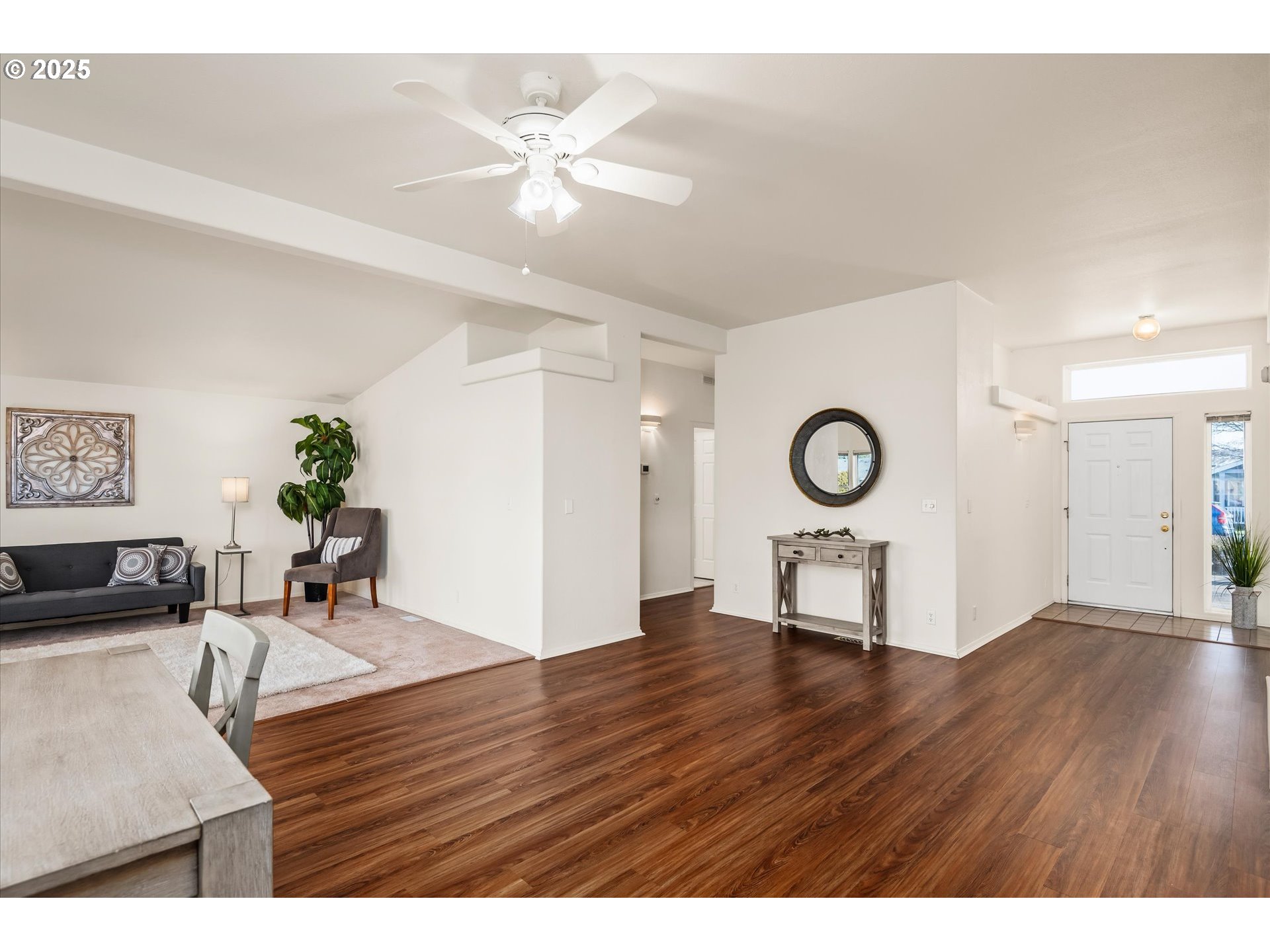 4055 Royal Avenue, Unit 8 Eugene, OR 97402 - Photo 10 of 33