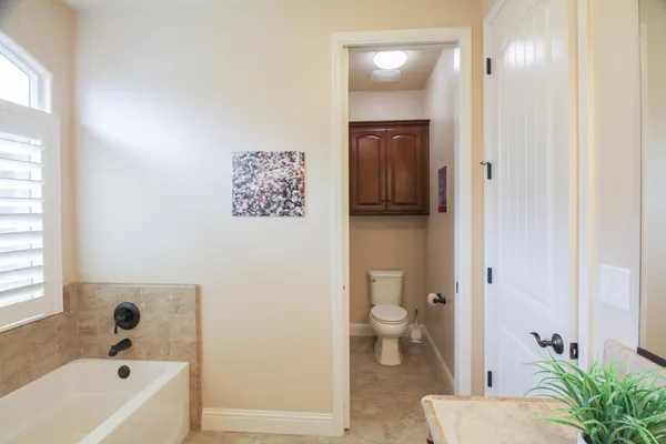 $1,025,000 | 2770 Muncie Avenue, Clovis, CA 93619