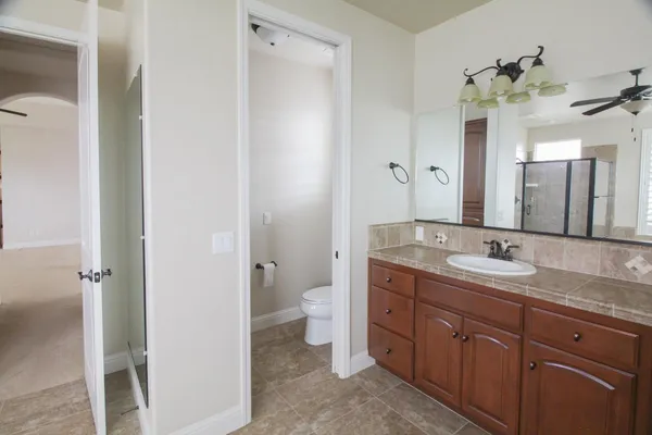 $1,025,000 | 2770 Muncie Avenue, Clovis, CA 93619