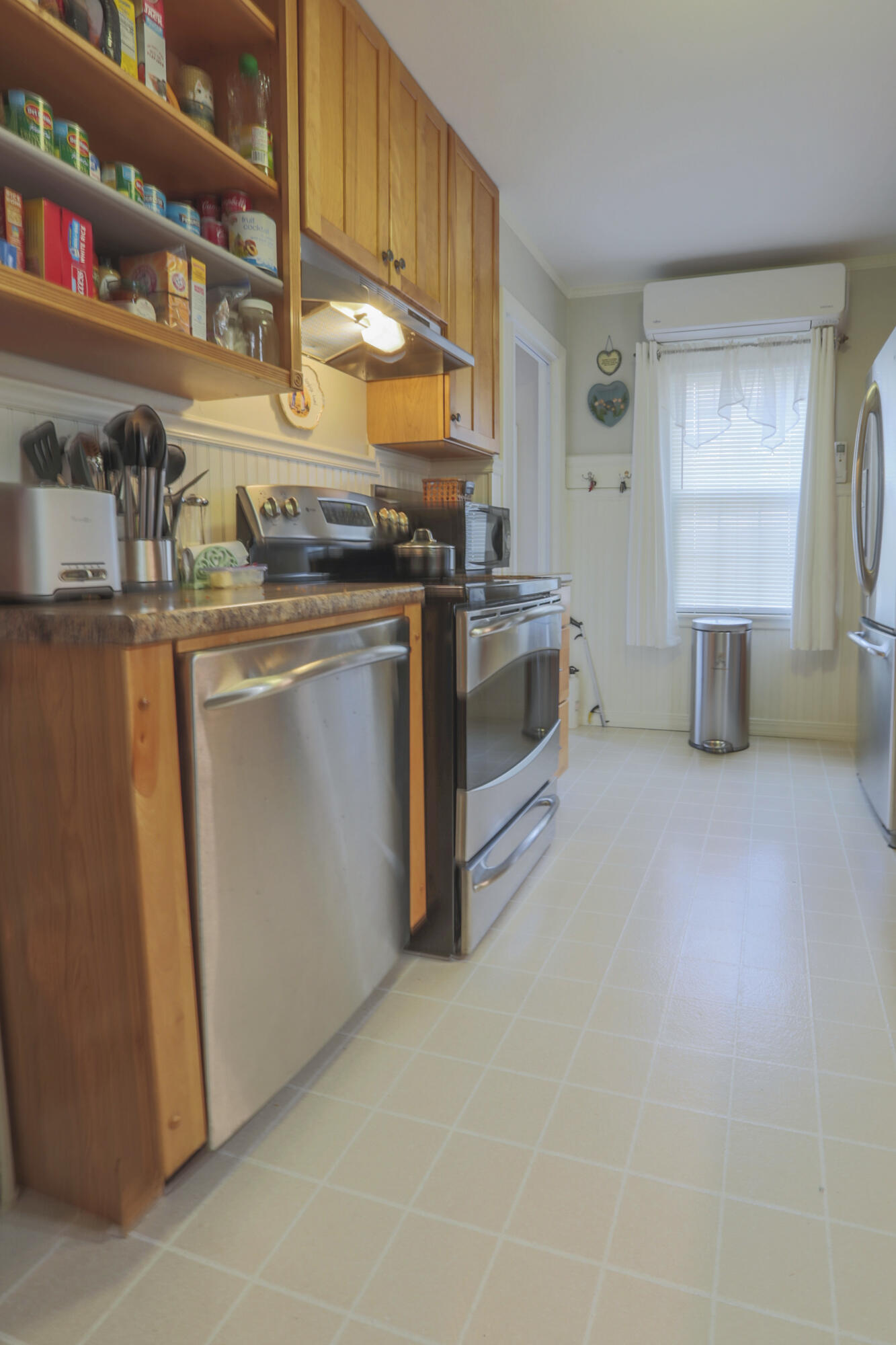 118 Fling Street Brewer, ME 04412 - Photo 8 of 54 118FlingStBrewer-27