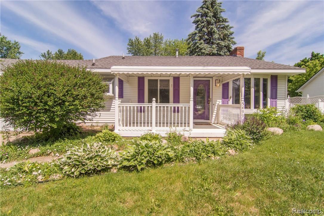 5499 Liberty Bell Road Grand Blanc, MI 48439 - Photo 1 of 45 DSC_0001.jpg