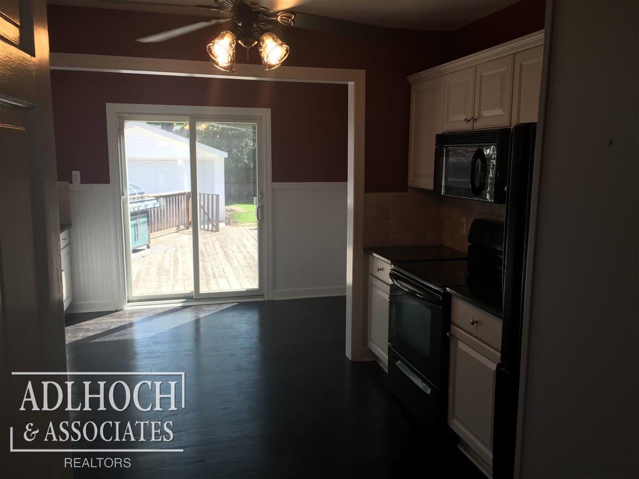 890 Washington Road Grosse Pointe, MI 48230 - Photo 5 of 6