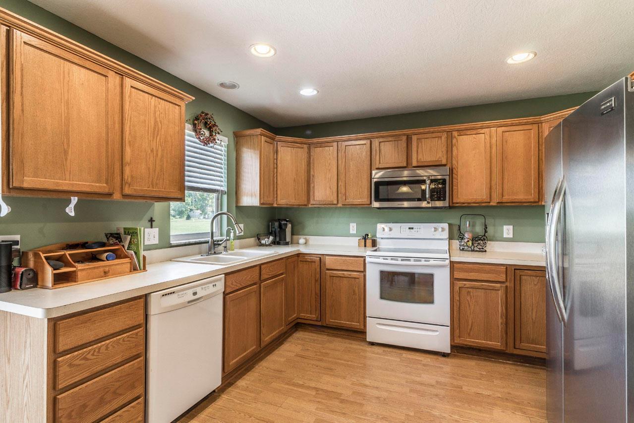 2500 North Section Line Road Radnor, OH 43066 - Photo 11 of 36