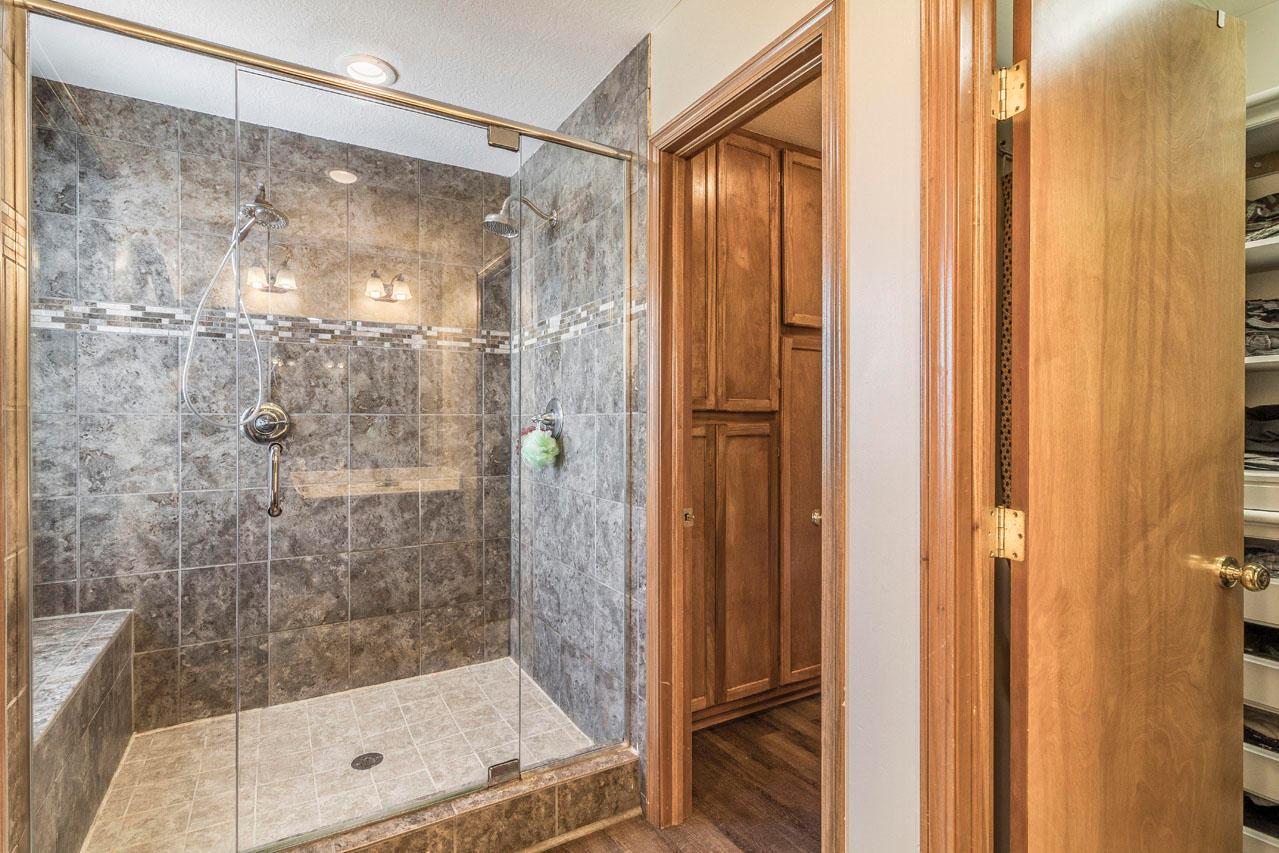2500 North Section Line Road Radnor, OH 43066 - Photo 17 of 36