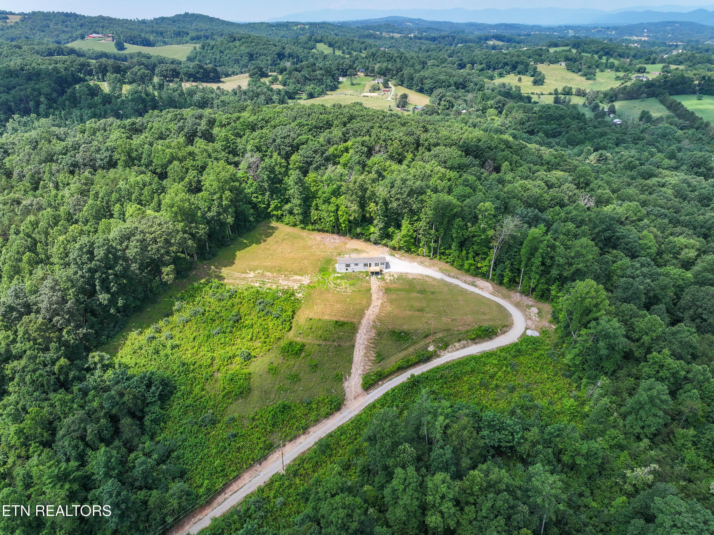 750 Bethlehem Road La Follette, TN 37766 - Photo 34 of 50 Aerial view