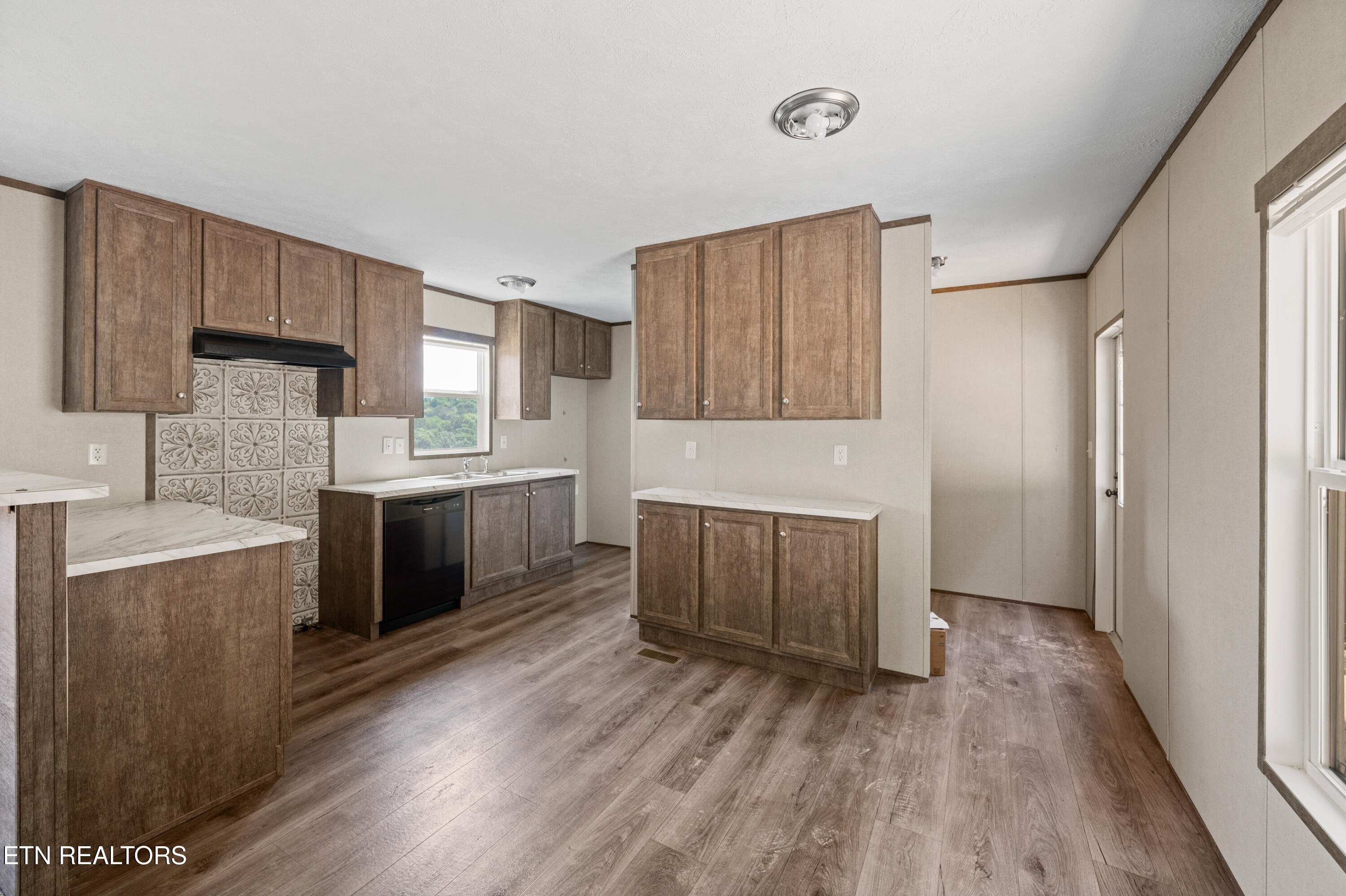 750 Bethlehem Road La Follette, TN 37766 - Photo 7 of 50 Open kitchen