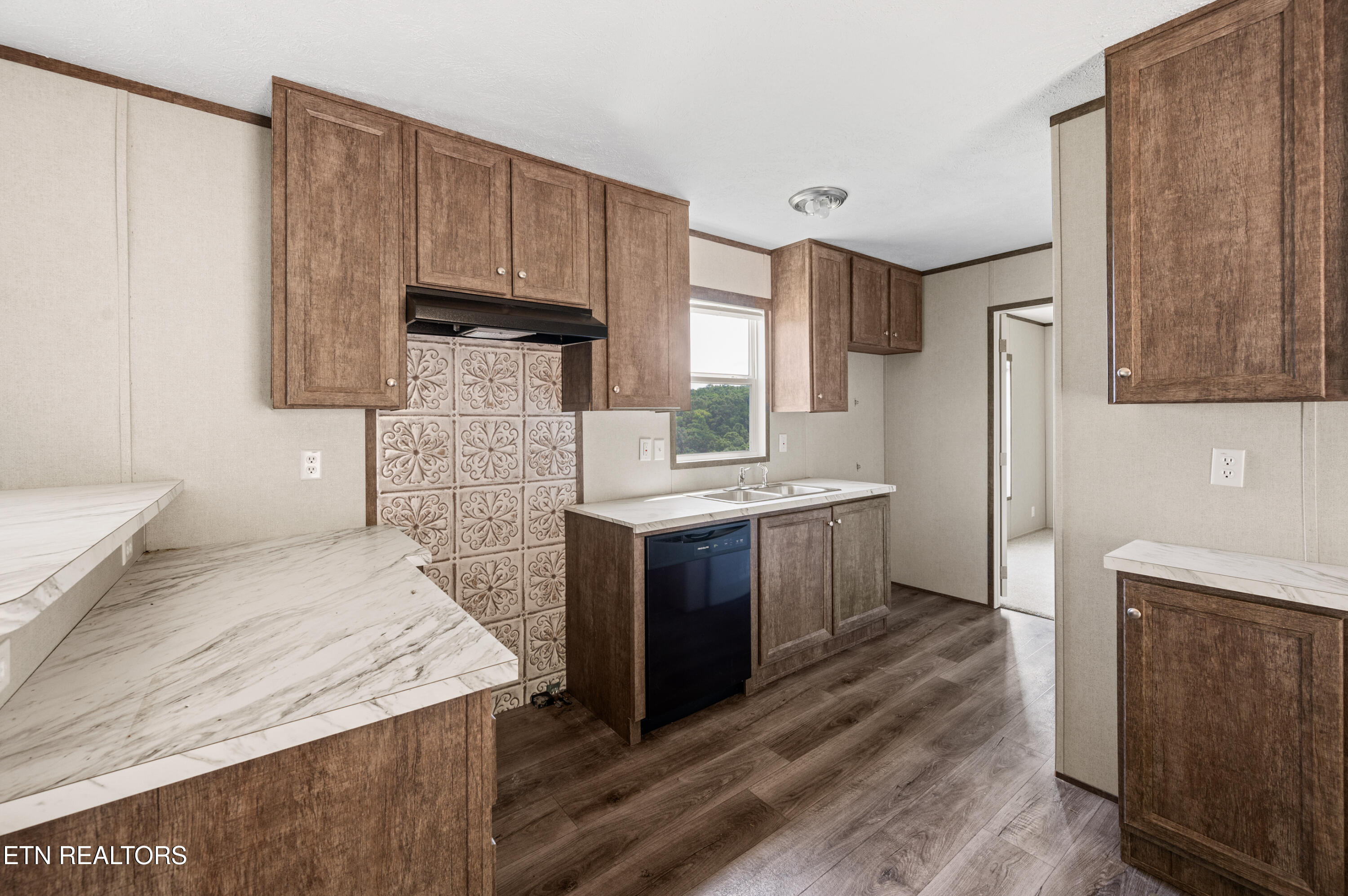 750 Bethlehem Road La Follette, TN 37766 - Photo 9 of 50 Tons of countertop space