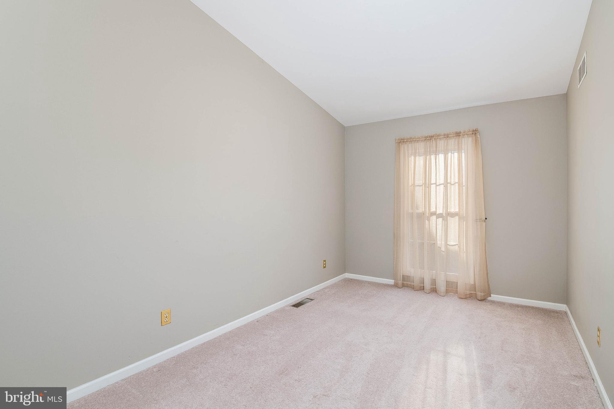 118 Merion Lane Reading, PA 19607 - Photo 21 of 29 Gallery Image 21