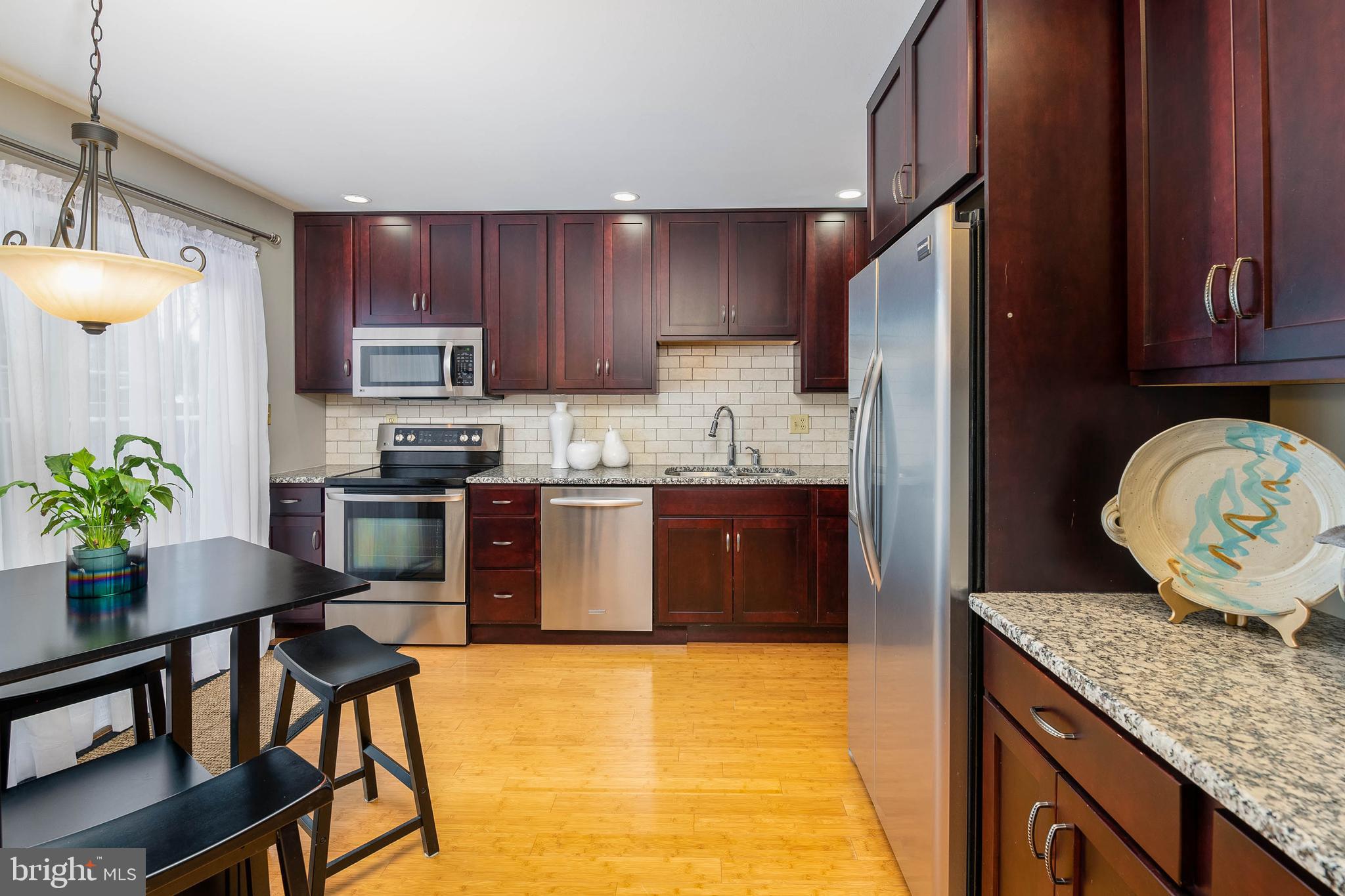 118 Merion Lane Reading, PA 19607 - Photo 4 of 29 Gallery Image 4