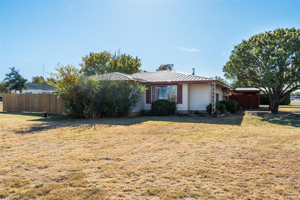 a backyard of a house
