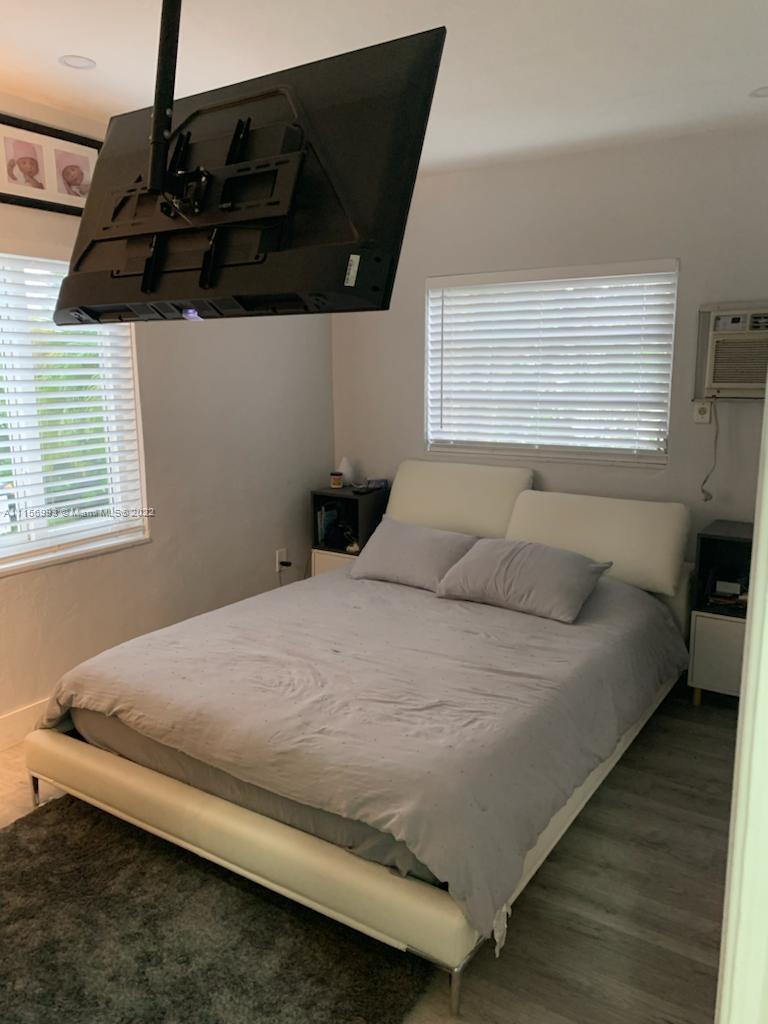 7390 Southwest 19th Street Road Miami, FL 33155 - Photo 4 of 14 Gallery Image 4