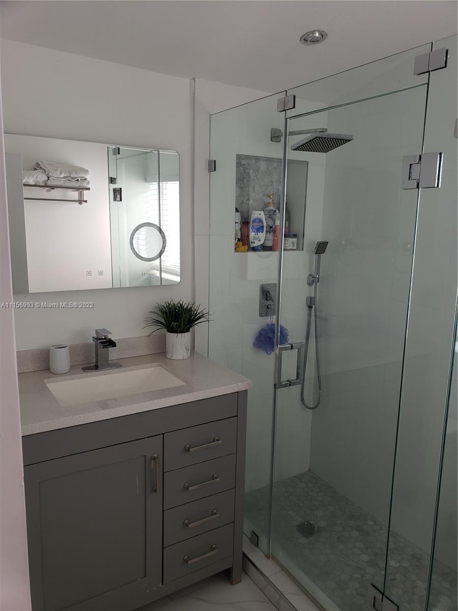 7390 Southwest 19th Street Road Miami, FL 33155 - Photo 10 of 14 Gallery Image 10