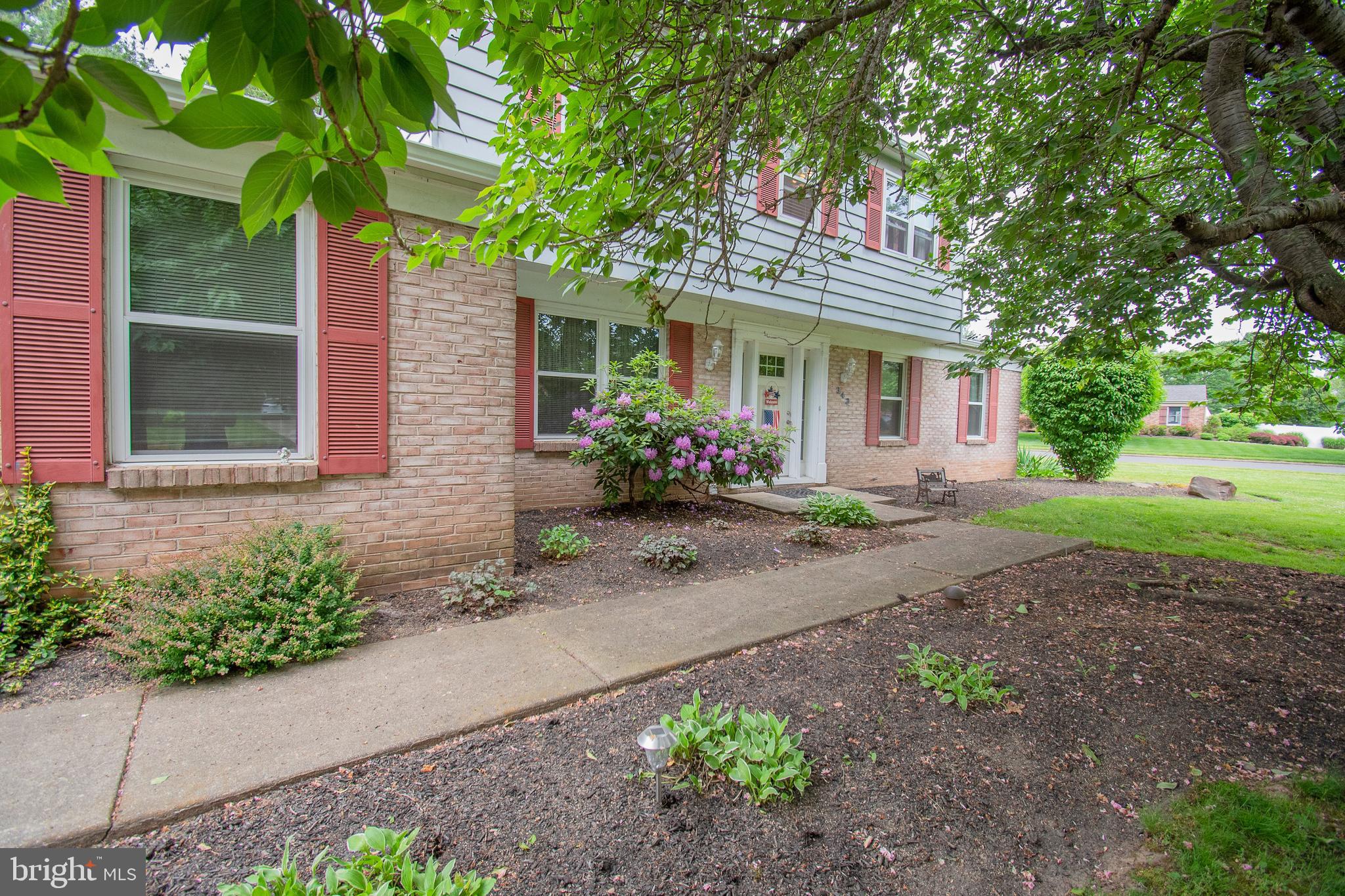 342 Michael Road Yardley, PA 19067 - Photo 4 of 40 Gallery Image 4
