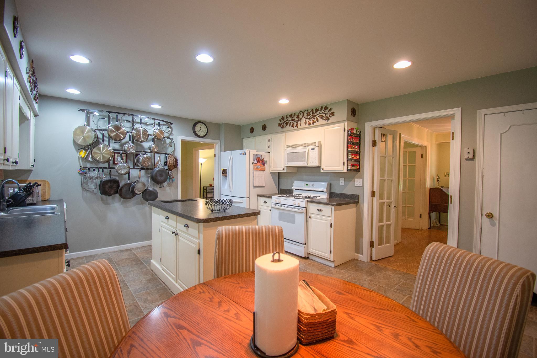 342 Michael Road Yardley, PA 19067 - Photo 7 of 40 Gallery Image 7