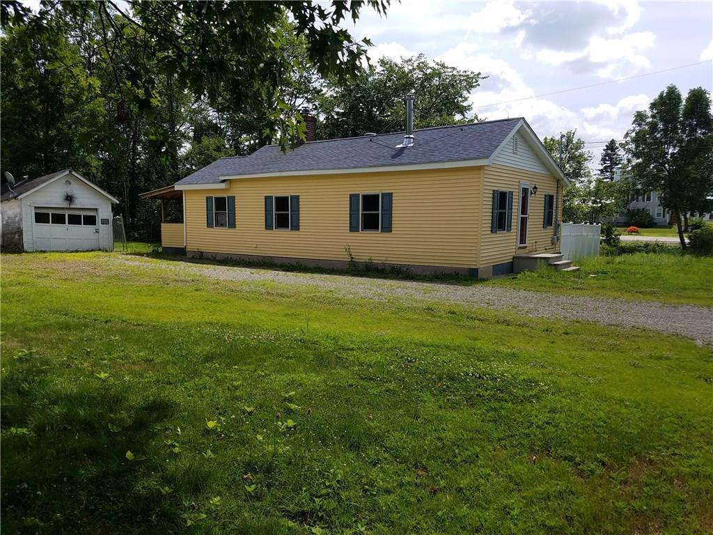 Maine Country Home for Sale in Enfield