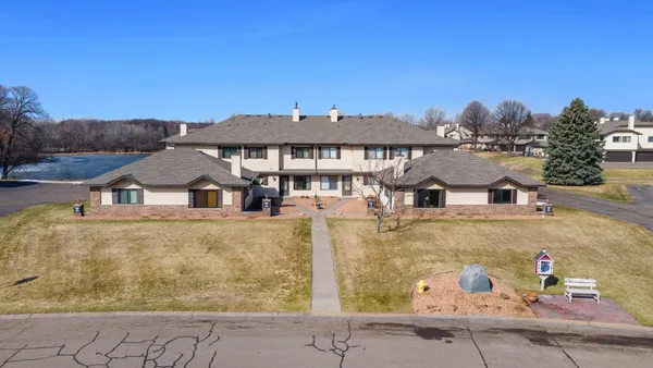 $210,000 | 5445 Orleans Lane North, Unit 1, Plymouth, MN 55442