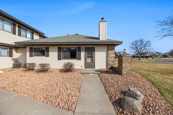 $210,000 | 5445 Orleans Lane North, Unit 1, Plymouth, MN 55442