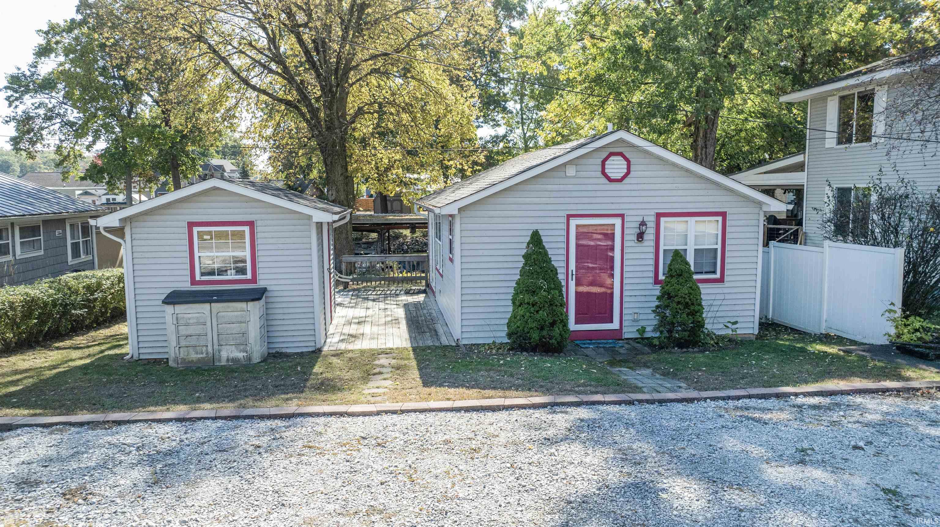 5784 Golden Hills Road Monticello, IN 47960 - Photo 11 of 12 Gallery Image 11
