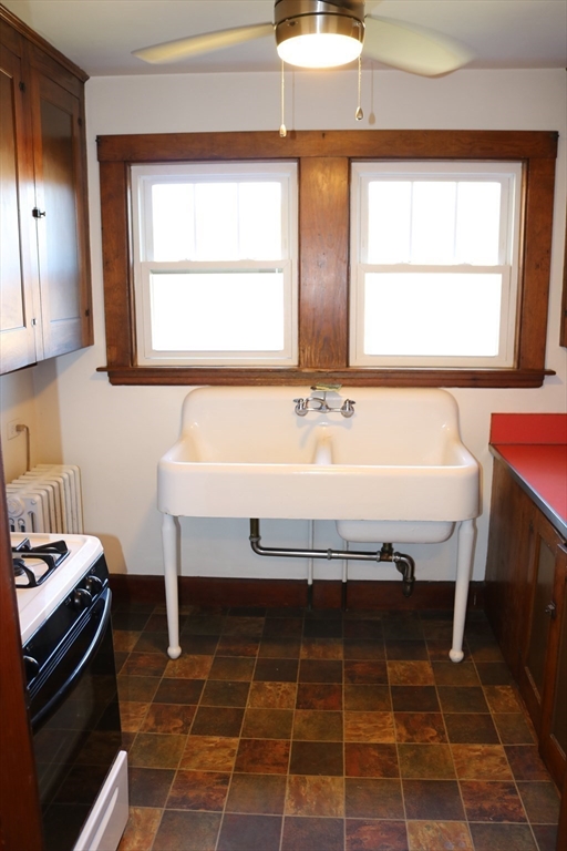 14 Abbott Road Gloucester, MA 01930 - Photo 11 of 19 Gallery Image 11