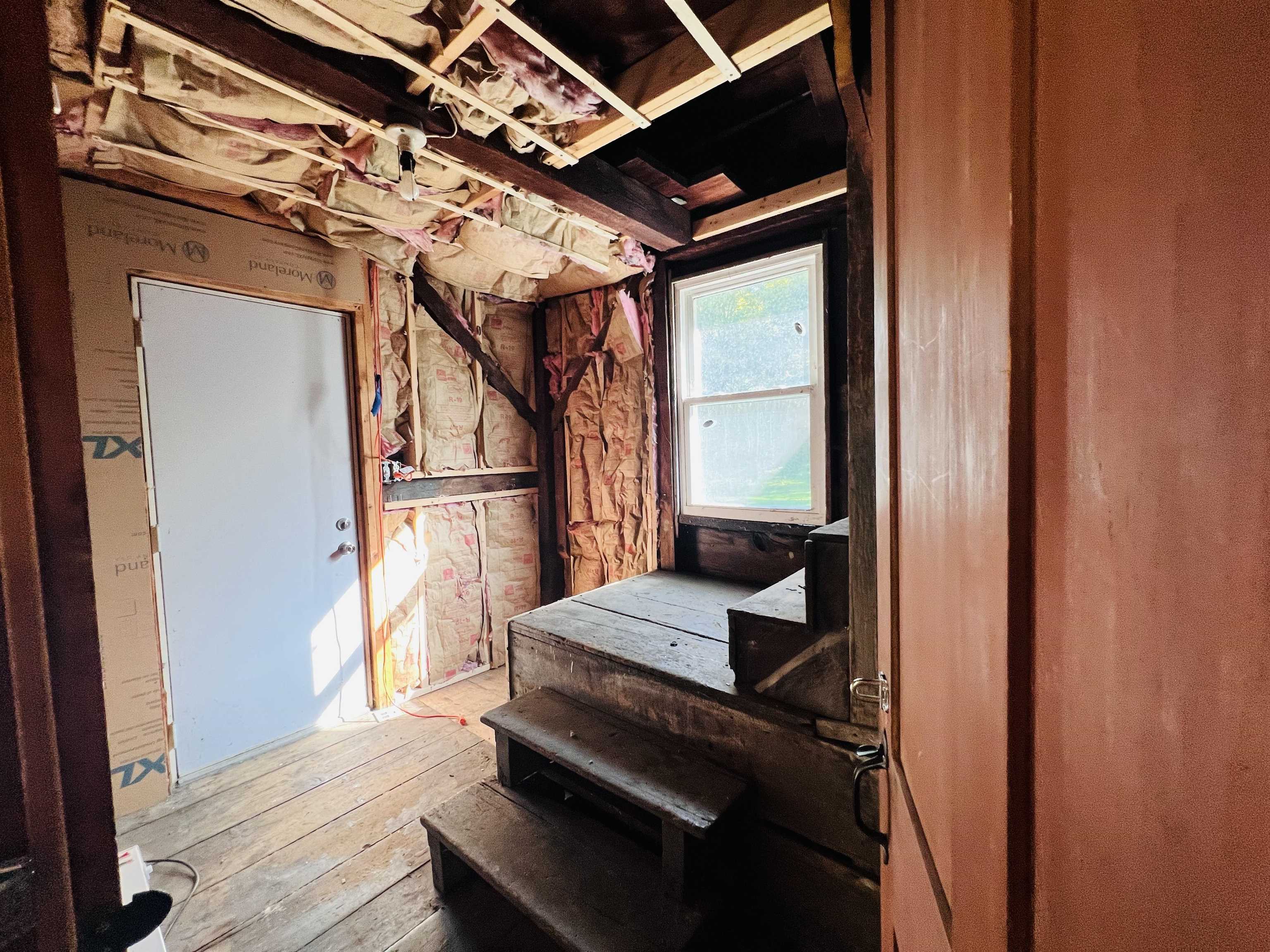 21 Ledge Road Lyndon, VT 05851 - Photo 14 of 57