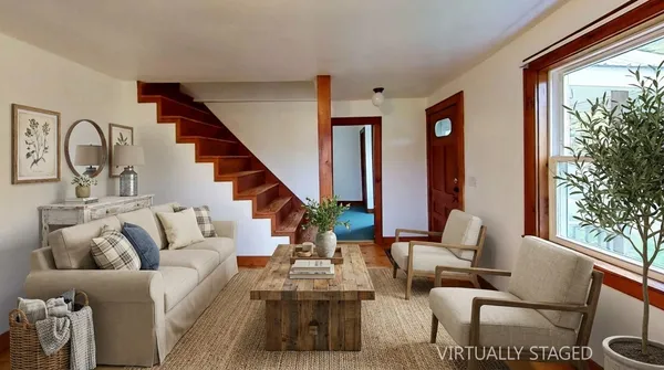 $259,900 | 21 Ledge Road, Lyndon, VT 05851