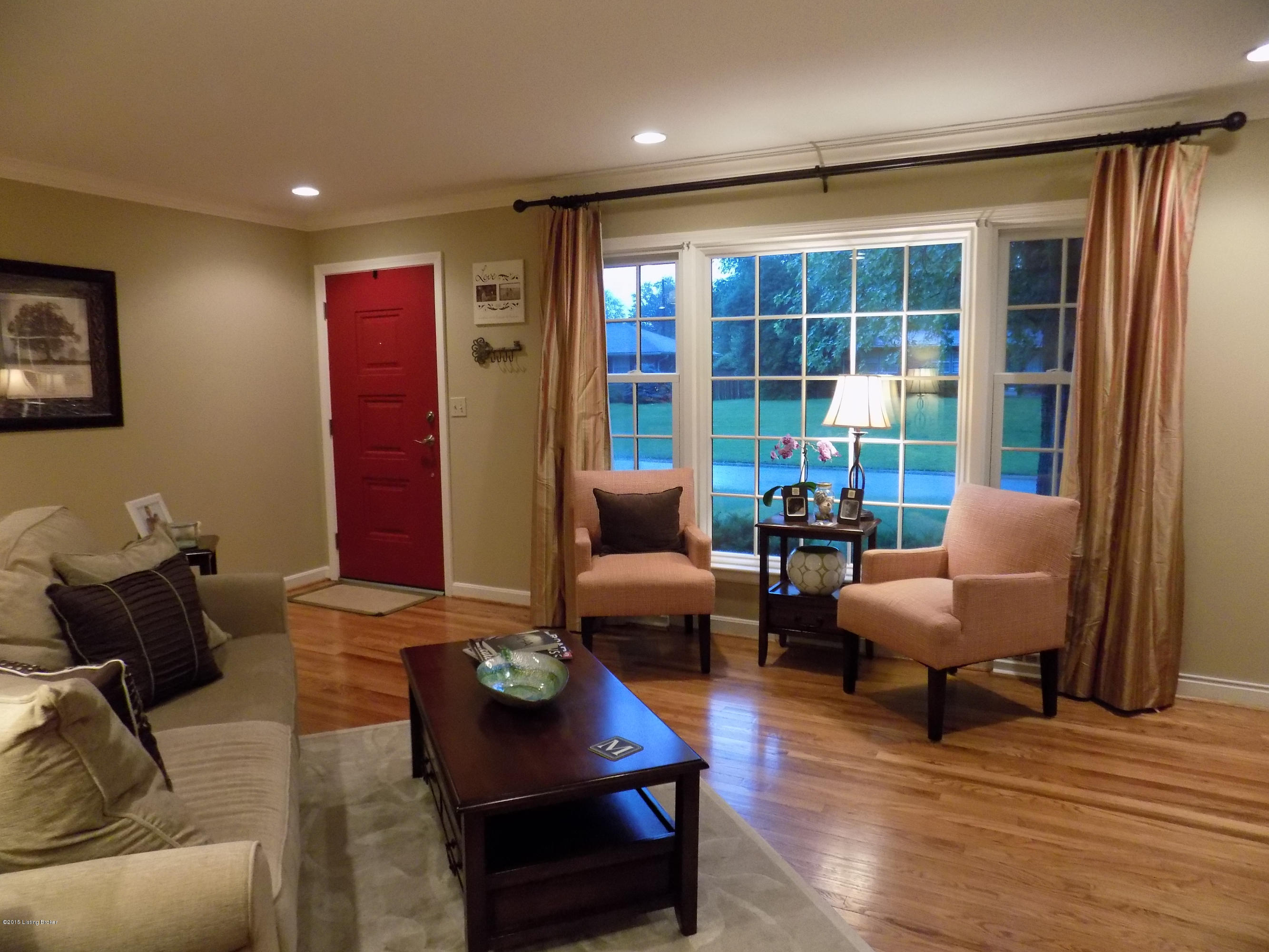 1905 Buttonwood Road Louisville, KY 40222 - Photo 11 of 30 039