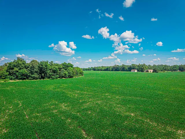 $299,900 | 12691 Point Road, Mount Vernon, IN 47620