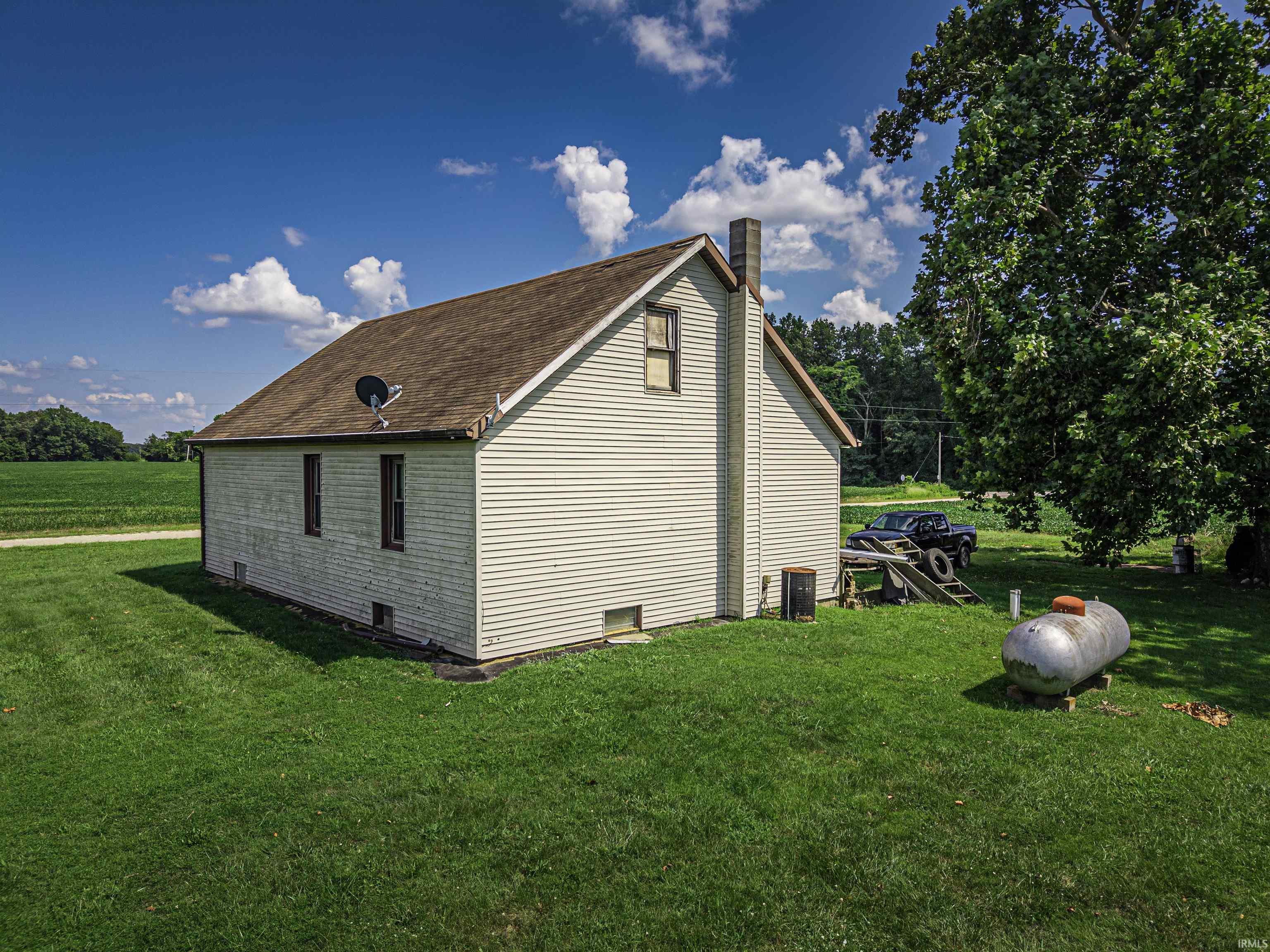 12691 Point Road Mount Vernon, IN 47620 - Photo 9 of 29