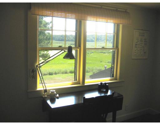265 Gannett Road Scituate, MA 02066 - Photo 7 of 14 Gallery Image 7