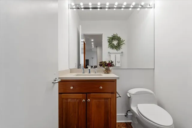 $1,175,000 | 990 North Lake Shore Drive, Unit 16A, Chicago, IL 60611