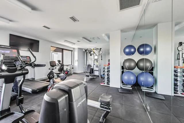 $1,175,000 | 990 North Lake Shore Drive, Unit 16A, Chicago, IL 60611