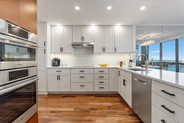 $1,175,000 | 990 North Lake Shore Drive, Unit 16A, Chicago, IL 60611