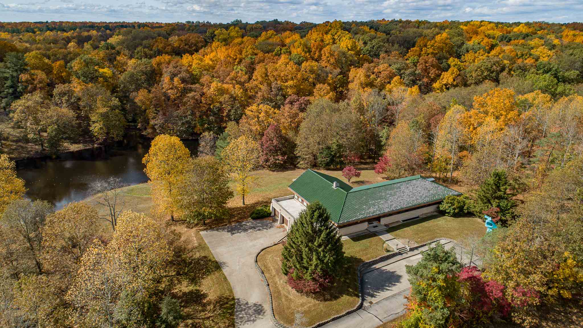 1170 Clay Lick Road Nashville, IN 47448 - Photo 1 of 34 Gallery Image 1