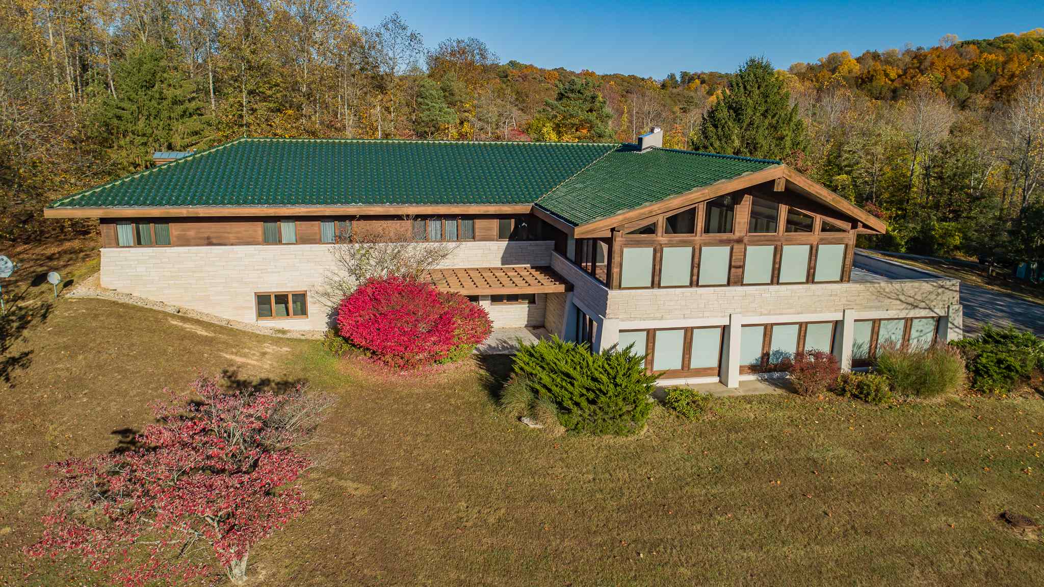 1170 Clay Lick Road Nashville, IN 47448 - Photo 4 of 34 Gallery Image 4