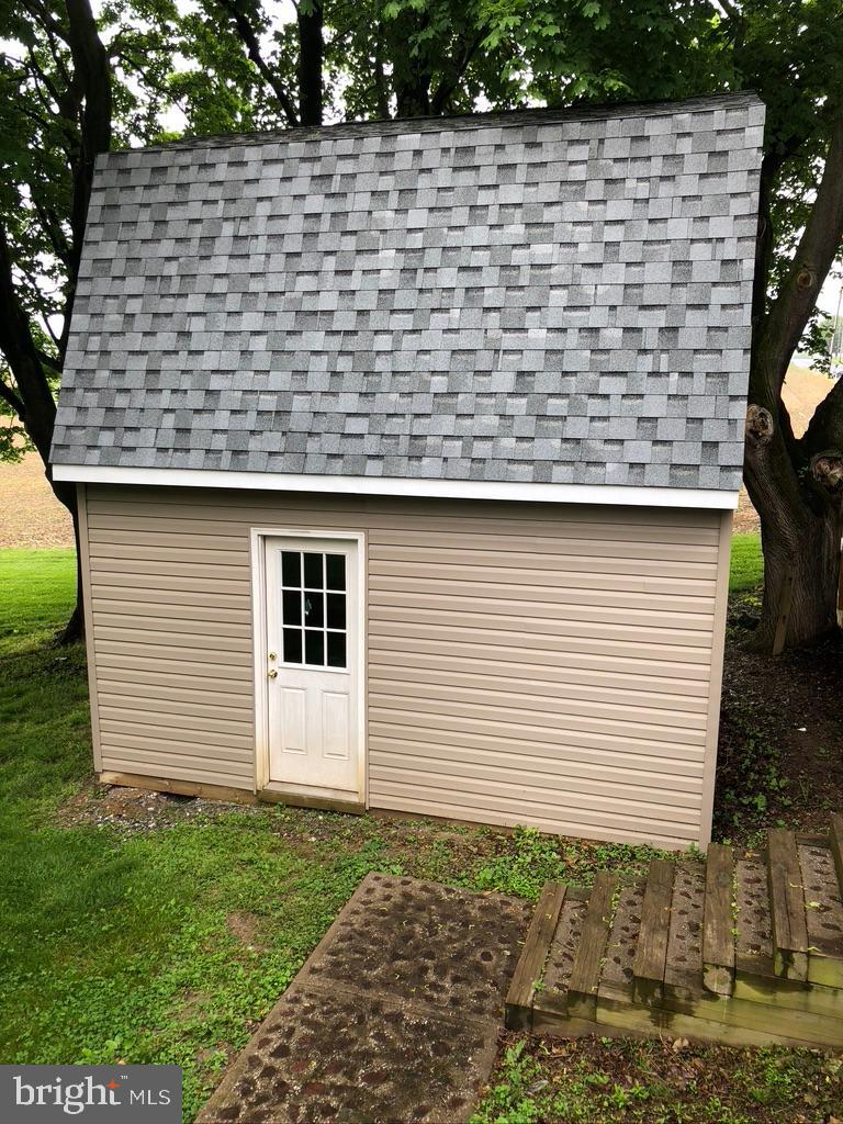 675 Winterstown Road Red Lion, PA 17356 - Photo 23 of 25