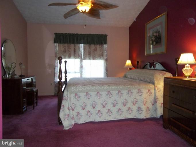 9328 Ramblebrook Road Nottingham, MD 21236 - Photo 16 of 28 Bedroom (Master)