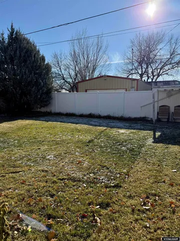 $180,000 | 1304 Howell Avenue, Worland, WY 82401
