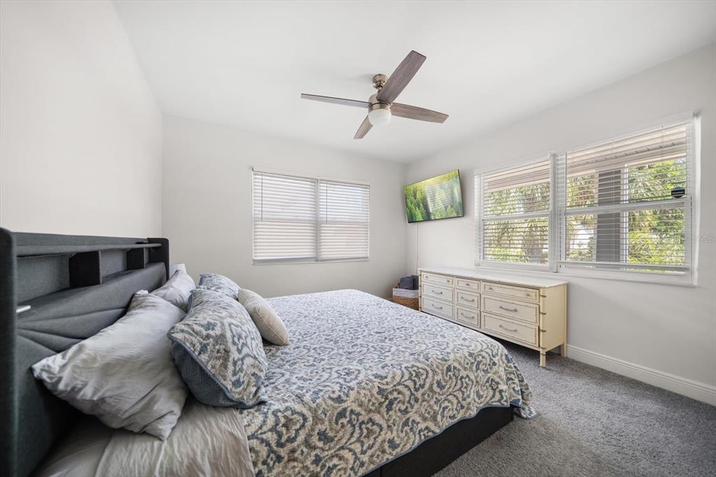 437 Lexington Street Dunedin, FL 34698 - Photo 18 of 27