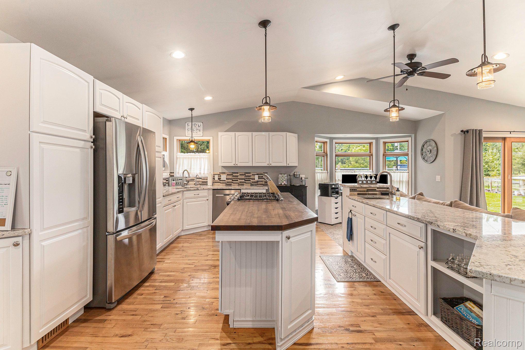 6551 West Rolston Road Linden, MI 48451 - Photo 12 of 38 Gallery Image 12