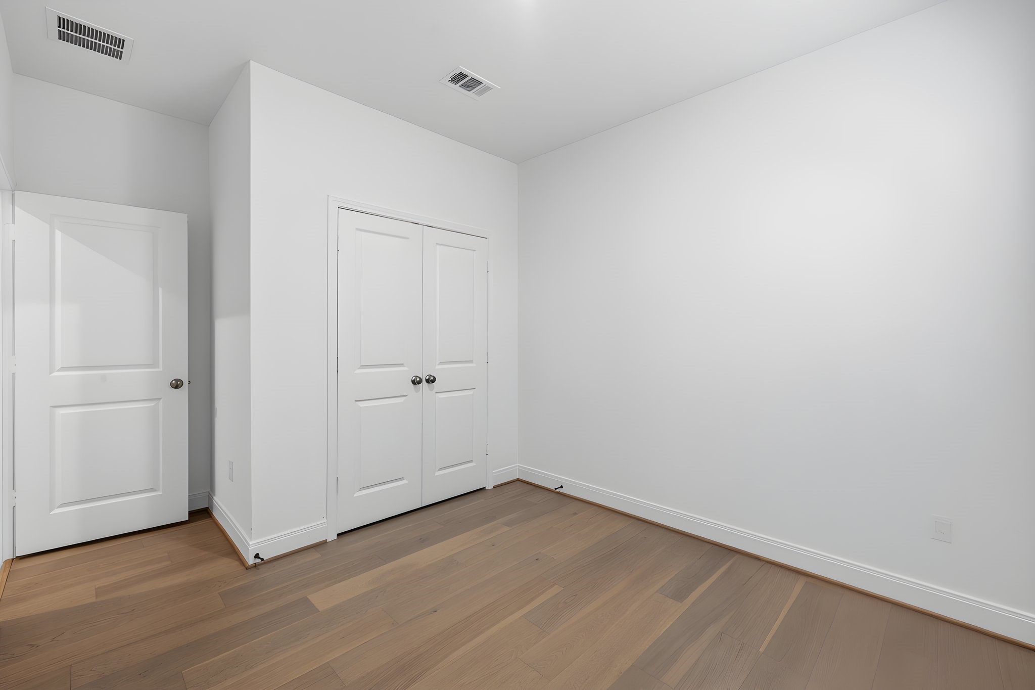 15222 Canyon Rapids Road Conroe, TX 77302 - Photo 25 of 32 SECONDARY BEDROOM