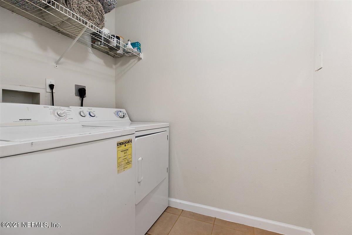 8550 Touchton Road, Unit 823 Jacksonville, FL 32216 - Photo 10 of 16 10-Laundry