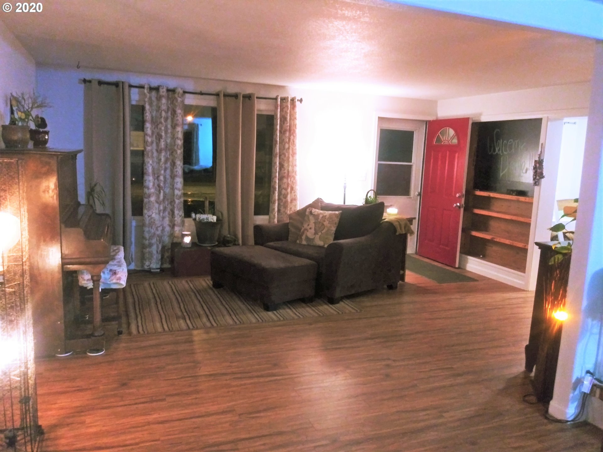 885 North 55th Street Springfield, OR 97478 - Photo 5 of 23