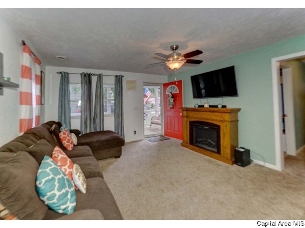 3101 Carman Avenue Springfield, IL 62703 - Photo 9 of 22 Gallery Image 9