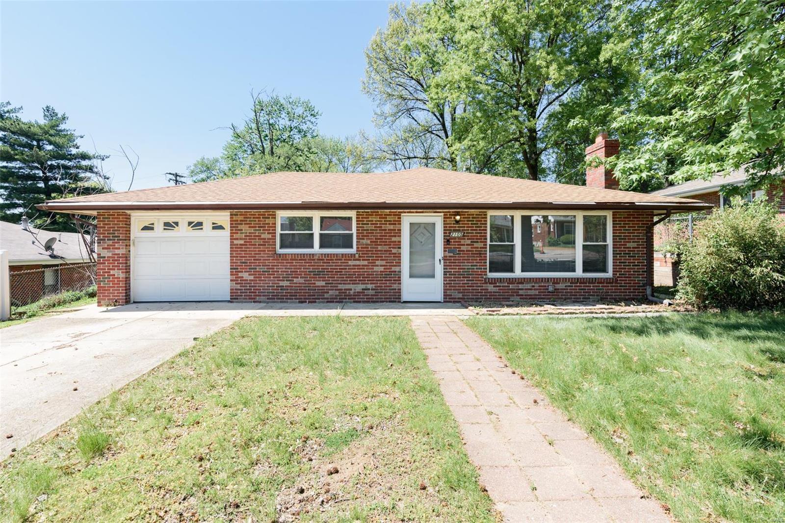2105 Brown Road St. Louis, MO 63114 - Photo 1 of 28 Gallery Image 1